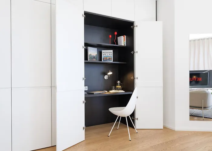 Designer In The Philipshaus Vienna