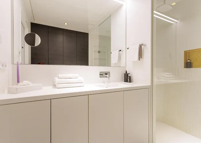 Designer In The Philipshaus *